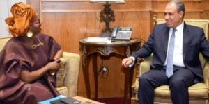 وزير الخارجية يبحث التعاون في مشروعات البنية التحتية مع مسئول بالاتحاد الأفريقي