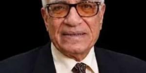 هيئة الكتاب تنعى الدكتور أحمد زكريا الشلق عضو مجلس إدارتها ورئيس تحرير سلسلة «تاريخ المصريين»