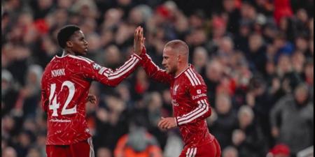 ليفربول يهزم فياريال 4-3 في مواجهة سباعية بدور المجموعات