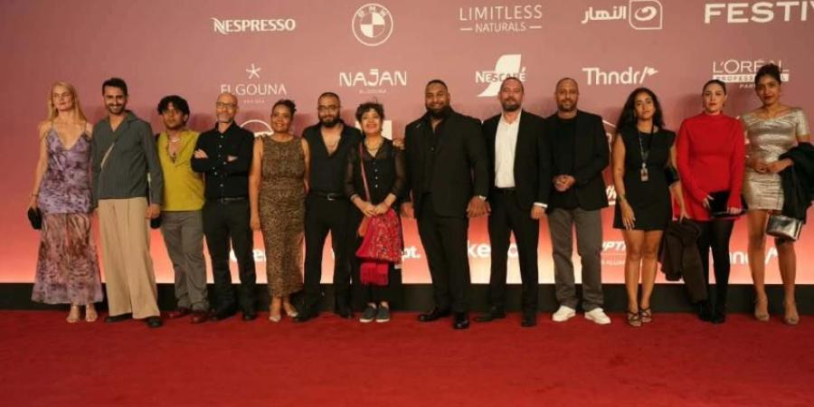 انطلق بعرض كامل العدد فى مهرجان الجونة.. مفيش راجل بيعيط: رحلة البحث عن مكان فى عالم الرجولة