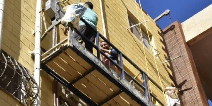محافظ بورسعيد يتفقد تقدم أعمال تطوير منطقتي عمرو بن العاص وعمر بن الخطاب