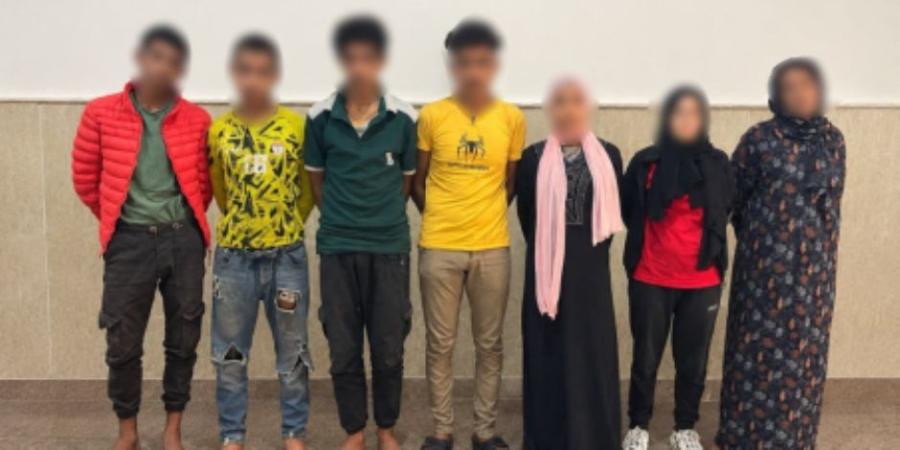 ضبط 7 أشخاص لتعاطي المخدرات في مبنى مهجور بكفر الشيخ
