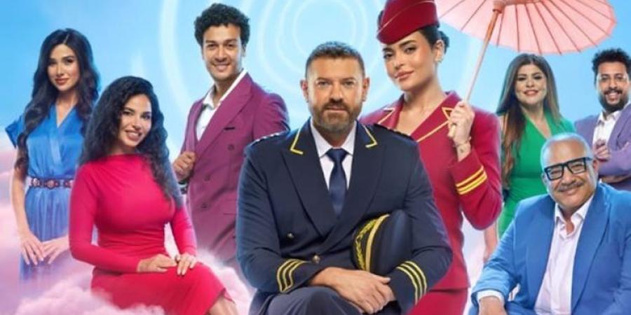 عمرو يوسف وأسماء جلال في مواجهة كوميدية.. طرح البوستر الرسمي لمسرحية «أنا مش عارفني» بموسم الرياض