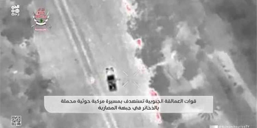 قبل تحرك خاطف للعمالقة.. ضربة جوية مباغتة للتحالف تدمّر مركبة لمليشيا الحوثي بجبهة المضاربة