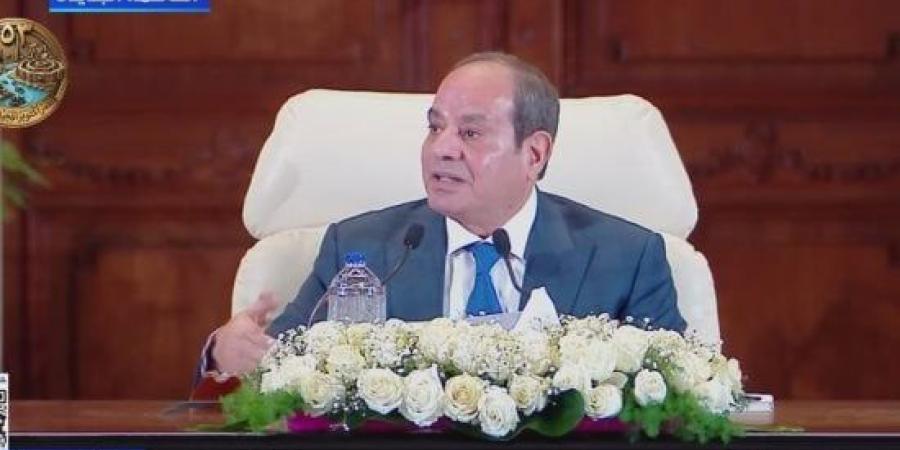 فخامة الرئيس السيسى: 13 تريليون جنيه حجم أموال تم ضخها في الاقتصاد المصرى :اليوم السابع